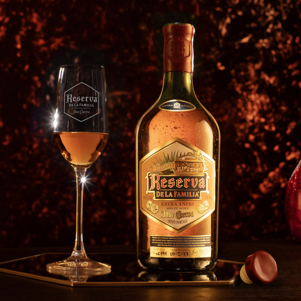 Jose Cuervo Reserva De La Familia Extra Añejo 750 ml product image 5