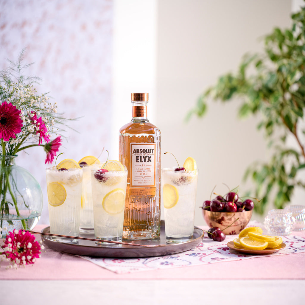 Absolut Elyx Pineapple Gift Box 750 ml product image 8