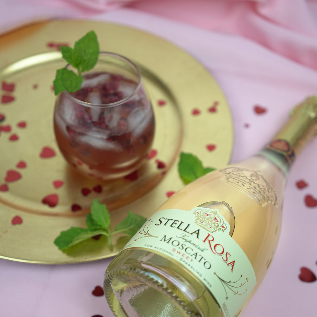 Stella Rosa Imperiale Moscato Sparkling 750 ml product image 2
