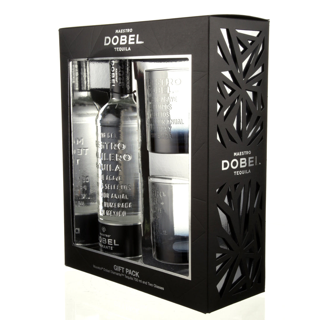 Maestro Dobel Diamante with two glasses Gift Pack 750 ml