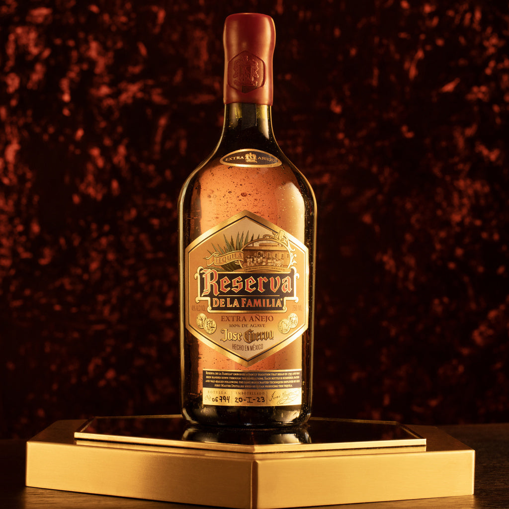 Jose Cuervo Reserva De La Familia Extra Añejo 750 ml product image 7