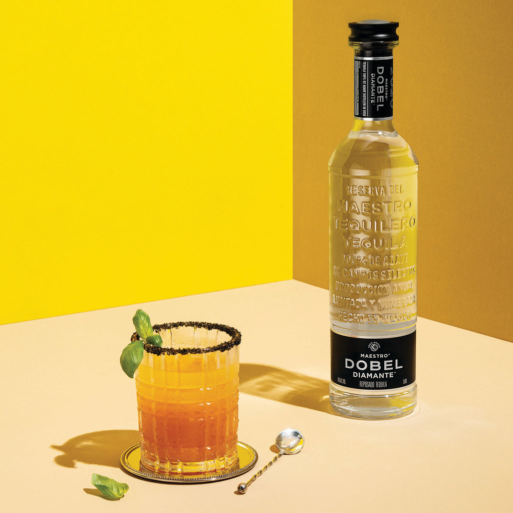 Maestro Dobel Diamante with two glasses Gift Pack 750 ml product image 8