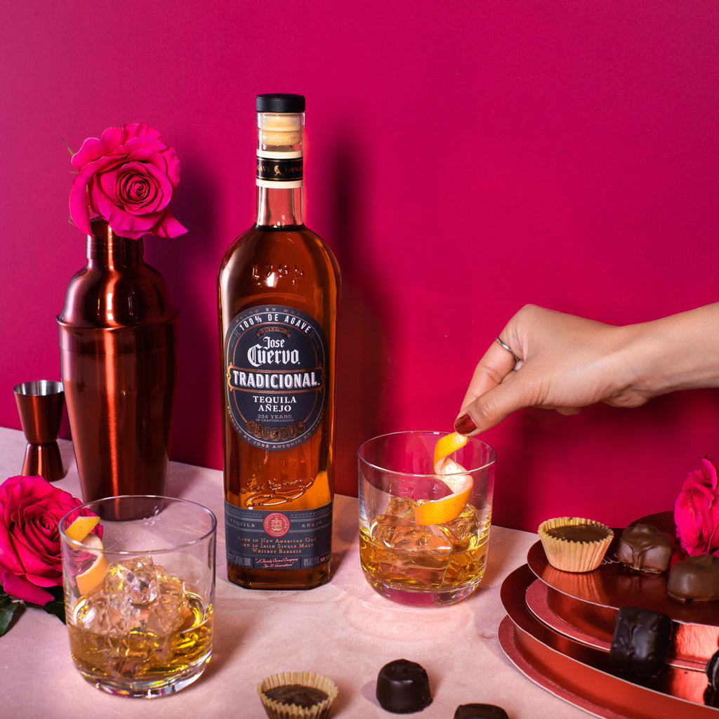 Jose Cuervo Tradicional Añejo 750 ml product image 3