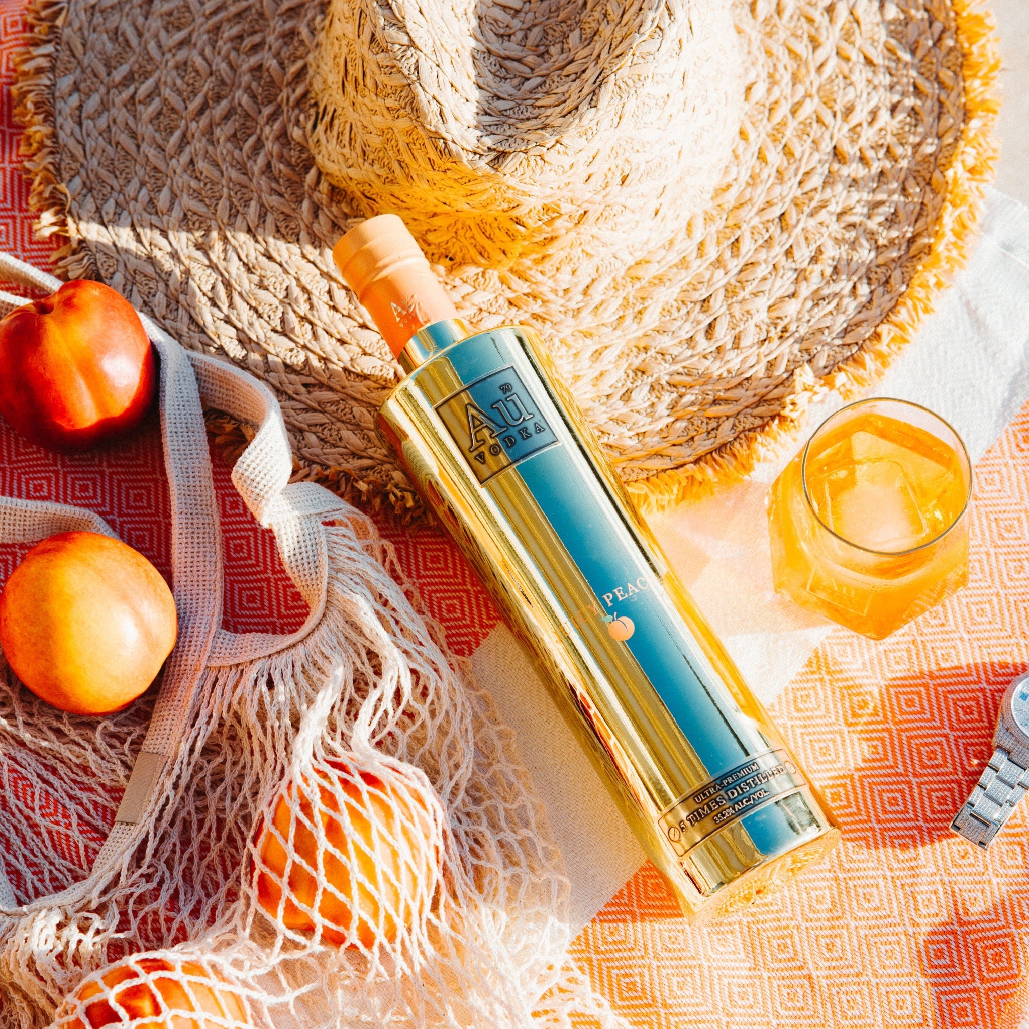 AU Juicy Peach Vodka 750 ml