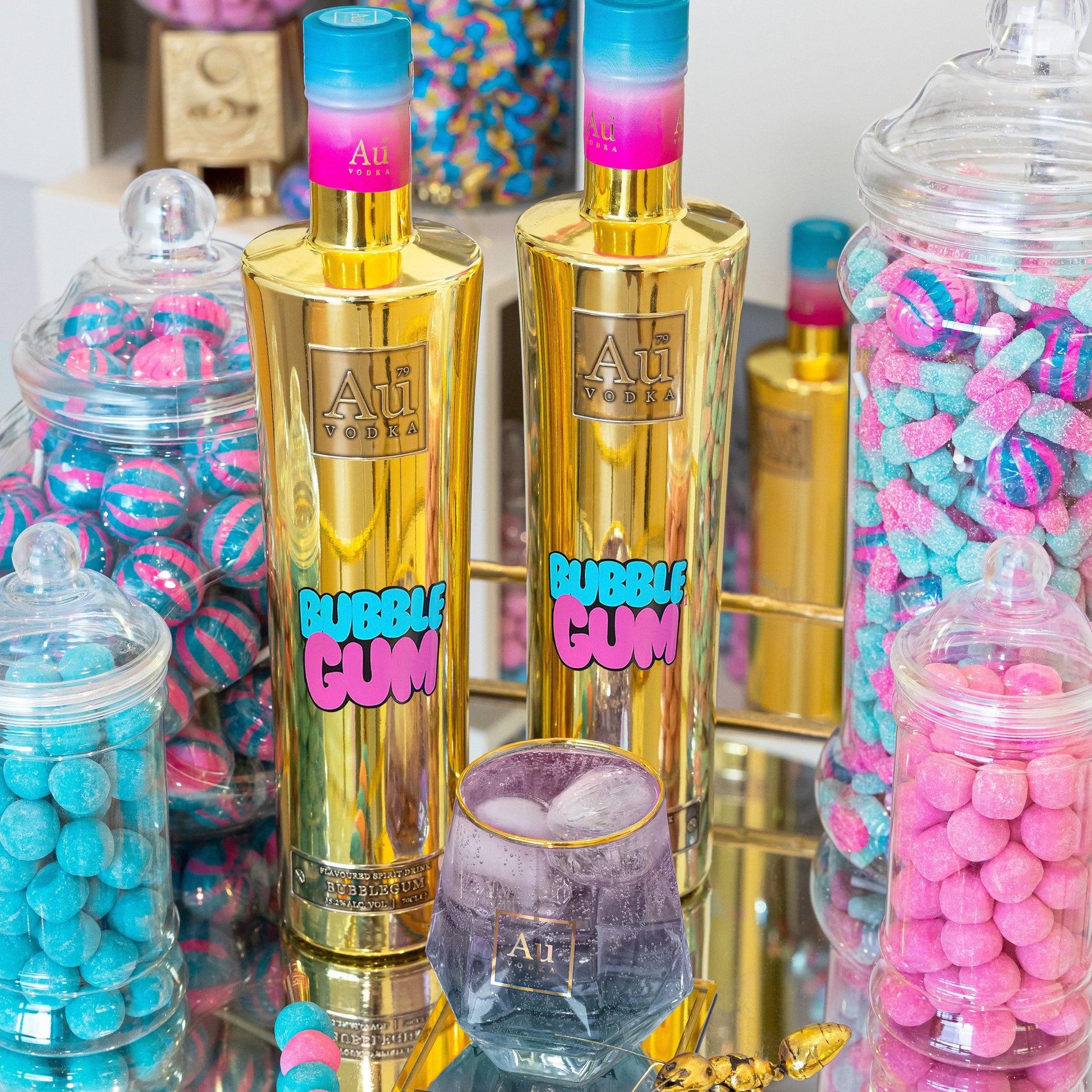 AU Bubblegum Vodka 700 ml product image 3