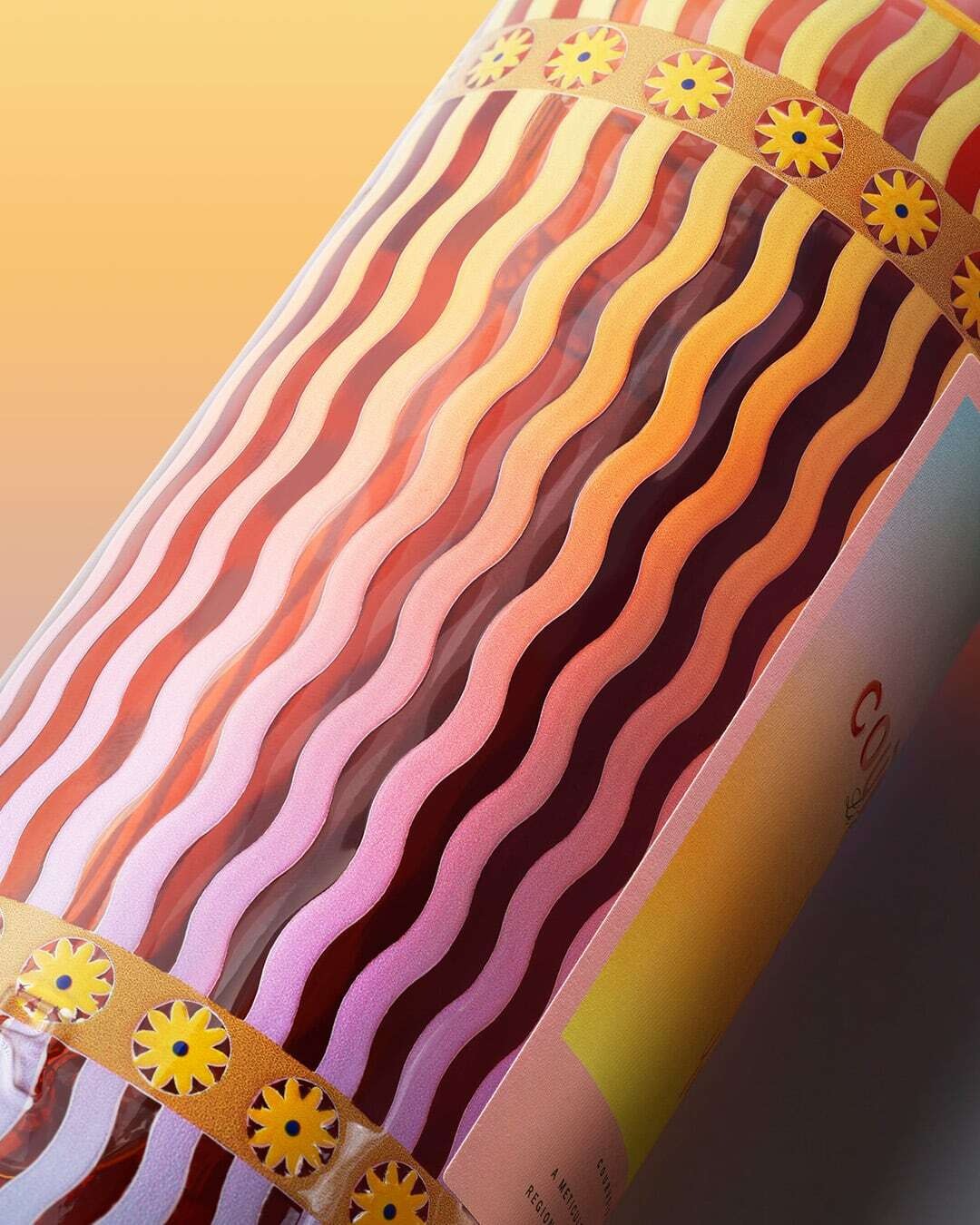 Courvoisier VSOP Yinka Ilori 700 ml product image 2
