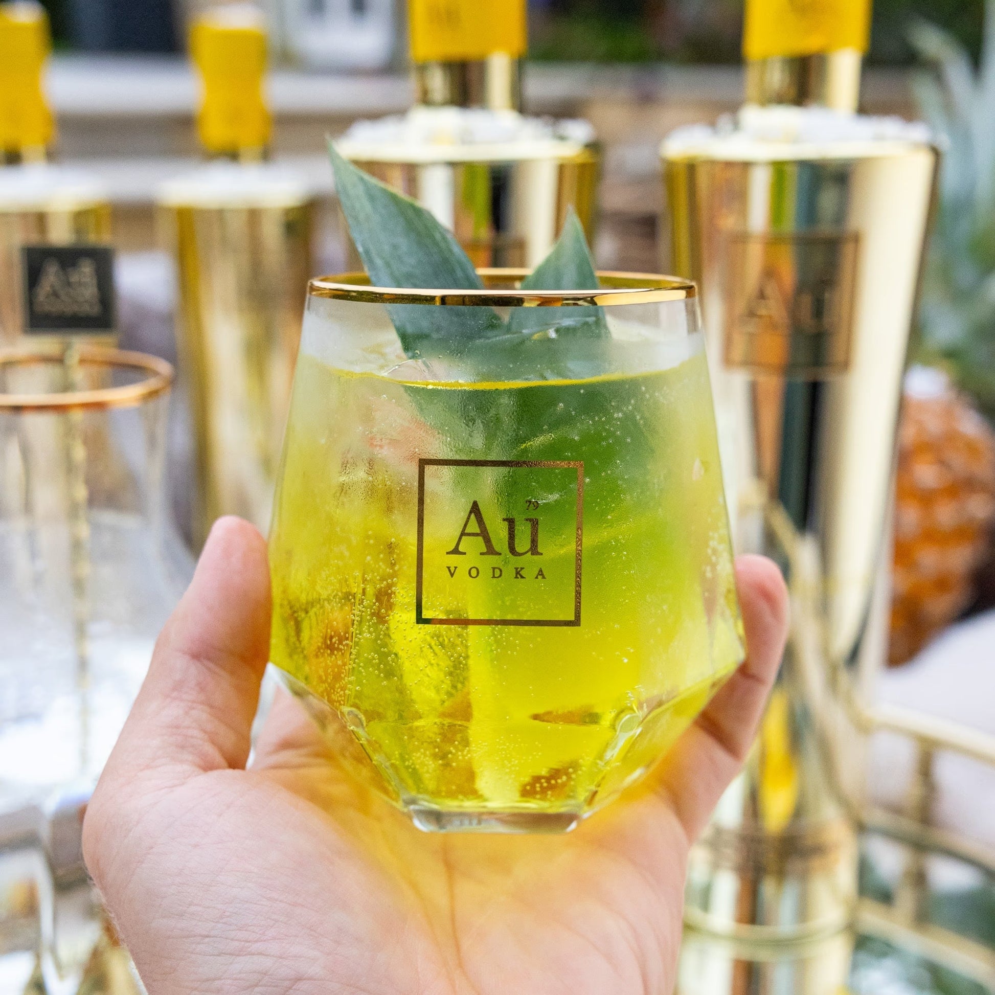 AU Pineapple Crush Vodka 700 ml product image 3