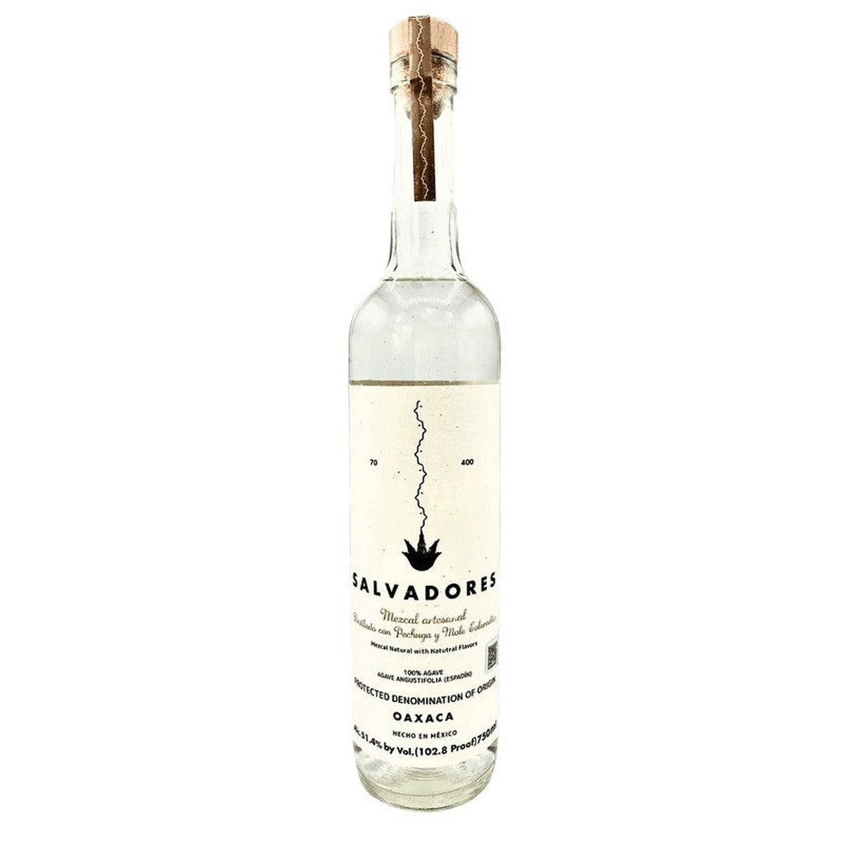 Salvadores Mezcal Artesanal Destilado Con Pechuga Con Mole Coloradito